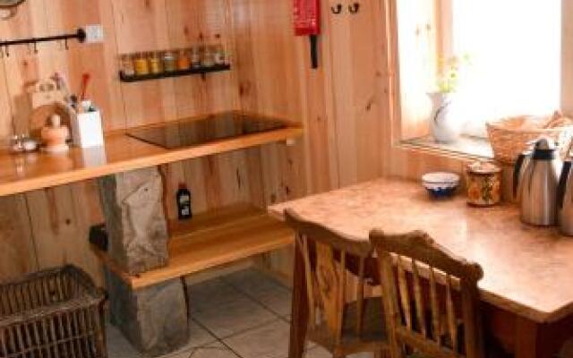 Sal da Costa Lodging