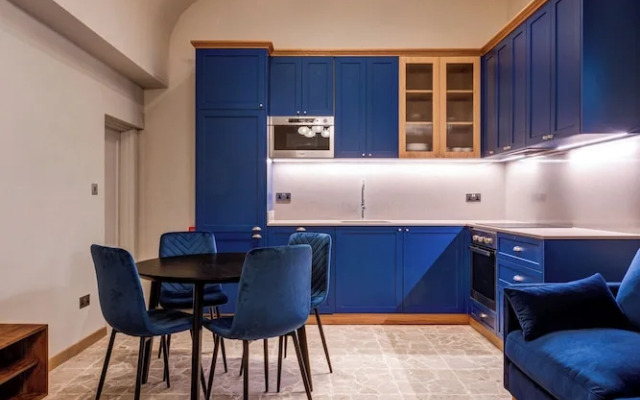 Luxury&Designer 2BR Apartment