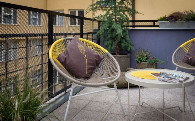 City Leaf Apartments