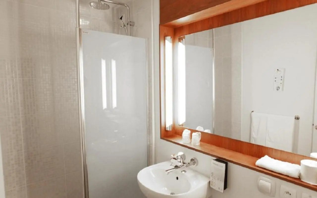 Campanile Deauville St Arnoult