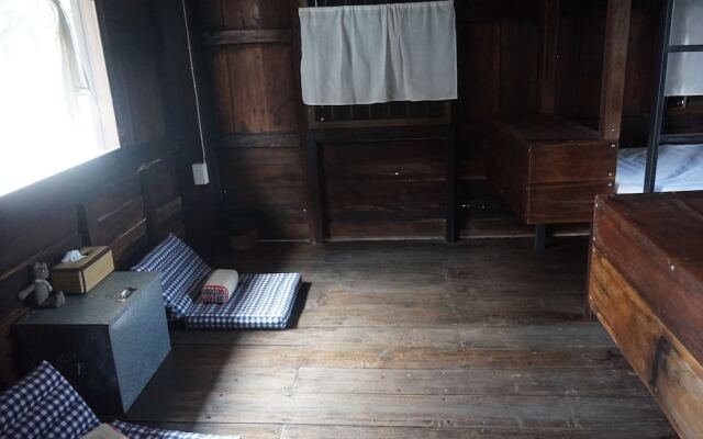 IAmWarin Mini Hostel