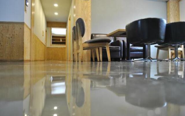 首尔那沃旅馆(Navi N Seoul)