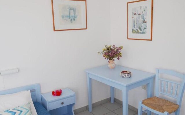 Glyfada Beach Studios