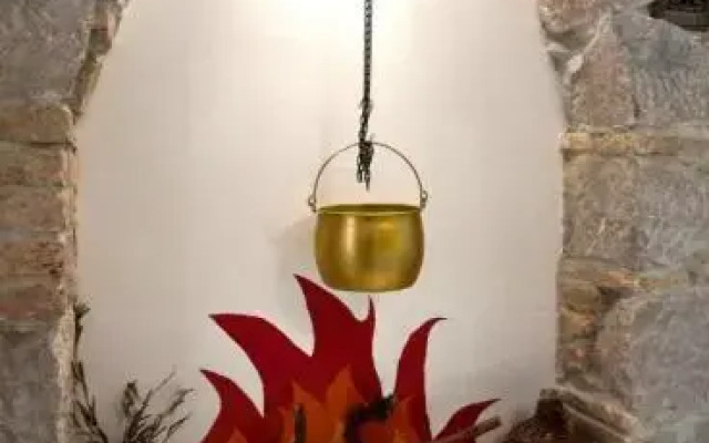 Happy Jackdaw Apartment