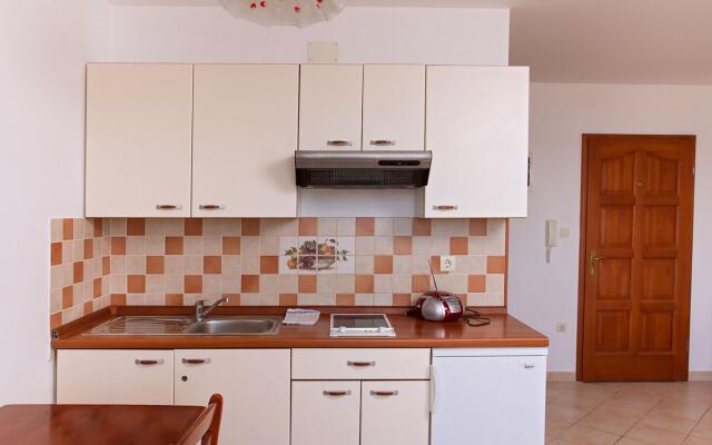 Super - 50 m from pebble beach - SA4 Thea - 2.kat(2+1)