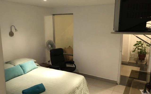 Monterrico Suites Hotel