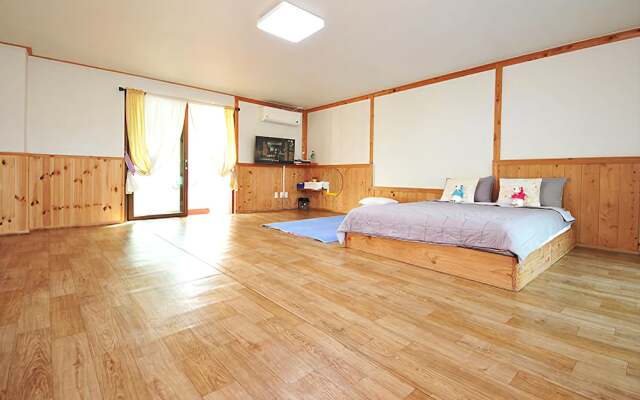 Tongyeong Happy Sea Pension