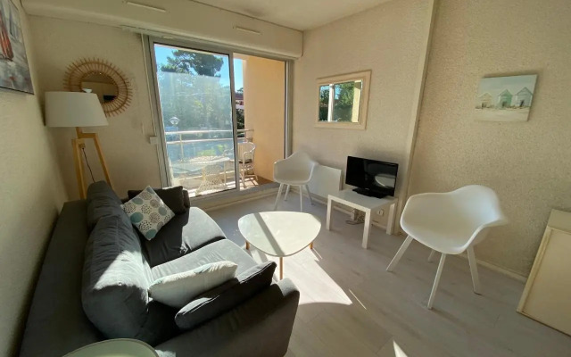 T2 avec parking proche plage C219