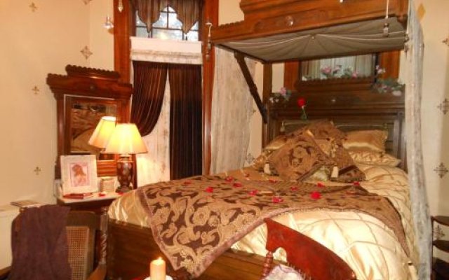 1884 Wildwood Bed and Breakfast Inn
