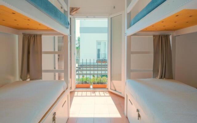 Tarifa Kite Hostel