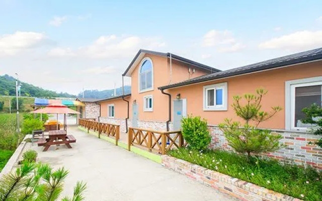 Suncheon Solhyanggi Pension