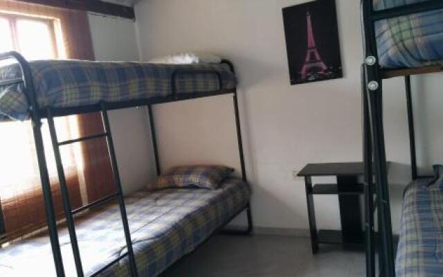 El Nómada Hostal