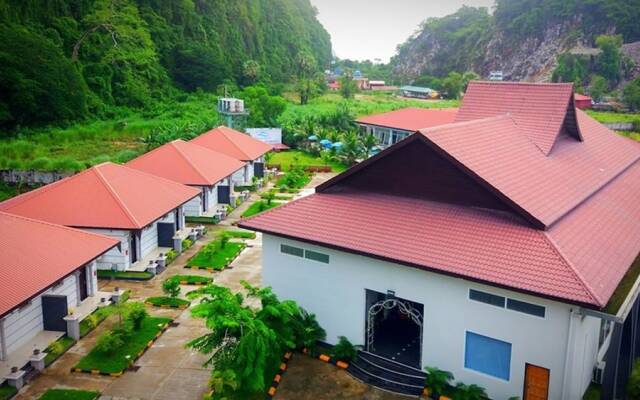 Thiri Hpa An Hotel