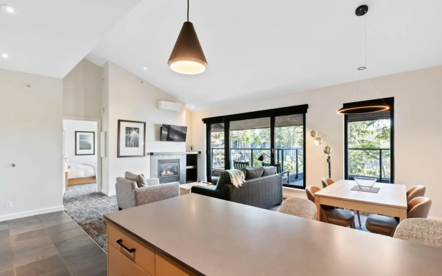 Black Rock Oceanfront Resort