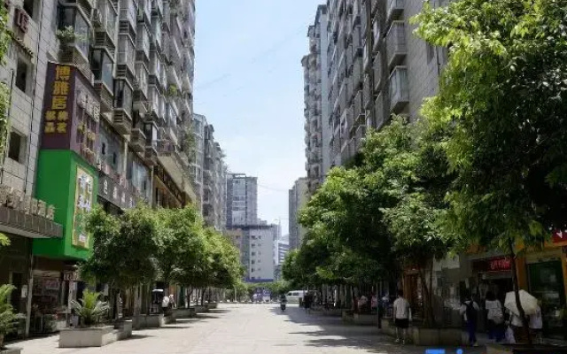 Jingfang E-sports Homestay (Tongchuan Bridge Shenghua Plaza)