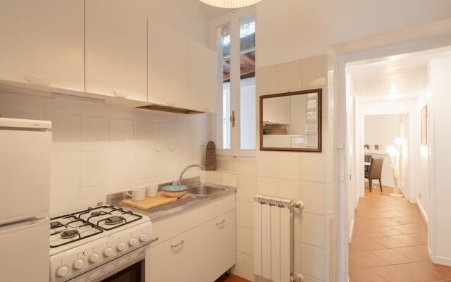 Campo Viola 10 people