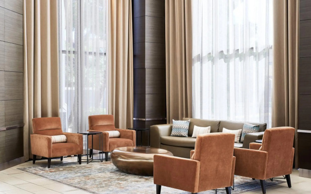 Delta Hotels by Marriott Phoenix Mesa