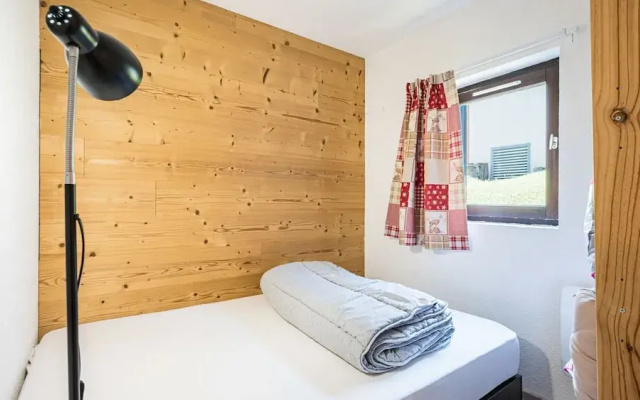 Cosy Apartment in Morillion With Balcony