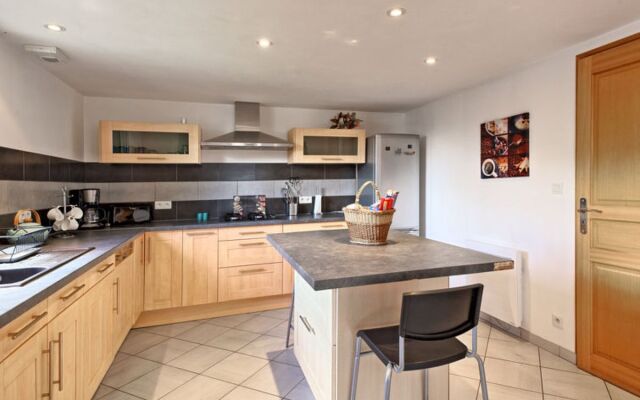 Le GraffiTy (BEE300)