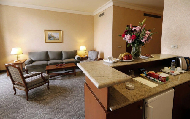 The Bayview Hotel