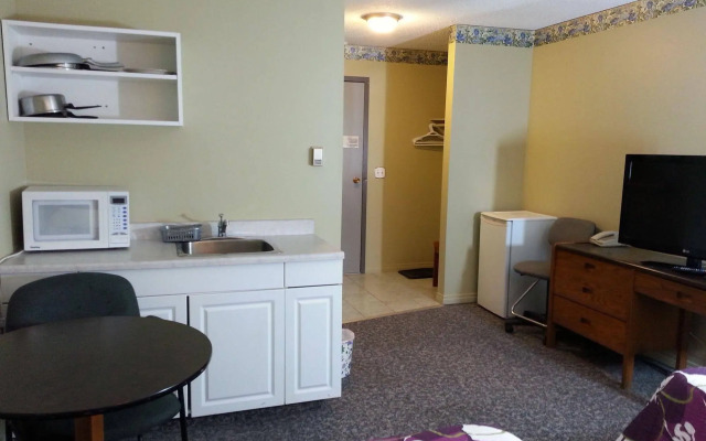 Ramada by Wyndham Dawson Creek