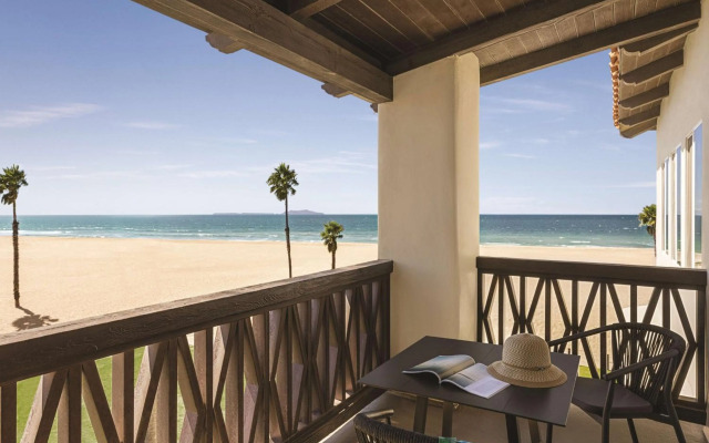 Zachari Dunes on Mandalay Beach, Curio Collection by Hilton