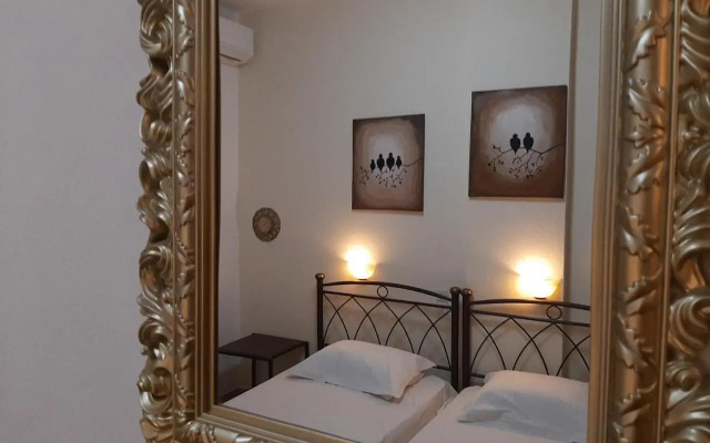 Studio Lefteris
