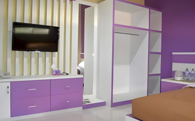 De Kayakini Hotel