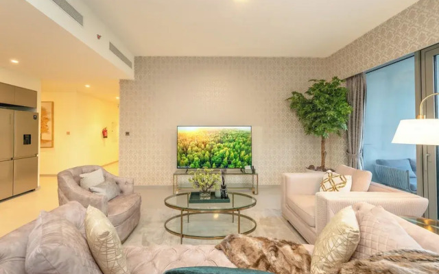 One Lux Stay Grande Signature Residences