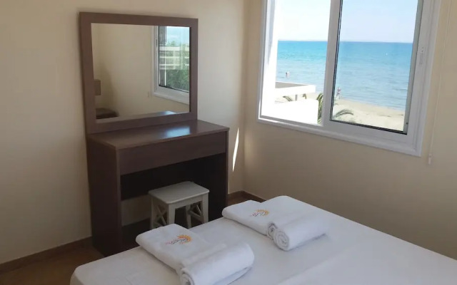 Sandy Beach Apartment 15