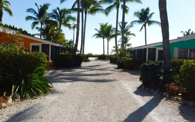 Waterside Inn on the Beach