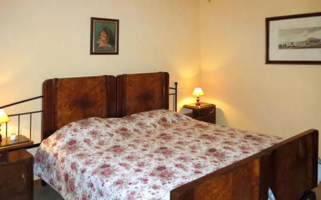 Castagni II (OCT101)