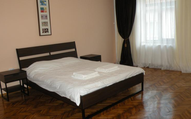 Casa Corona