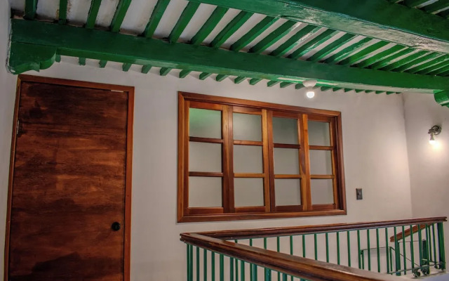 Hostal 66