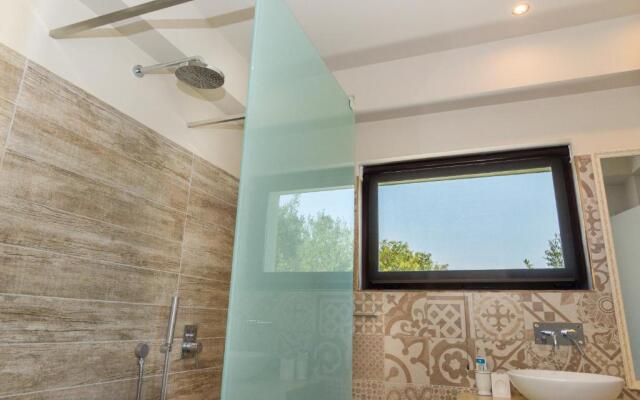 NEW - Villa Manika - 3BR 3BA Pool