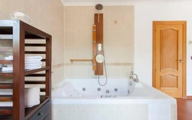 Coastal House in La Marina-sleeps6 - Private Pool