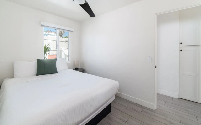 Pacific Villas: Unit 4