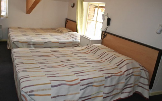 L'Hostellerie des Lacs