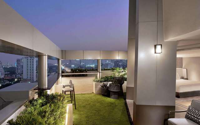 DoubleTree by Hilton Bangkok Ploenchit