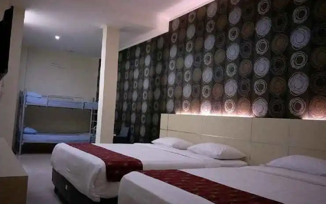 In Out Hotel Pangandaran