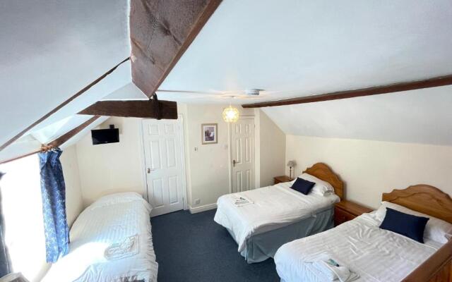 Halfway House Inn