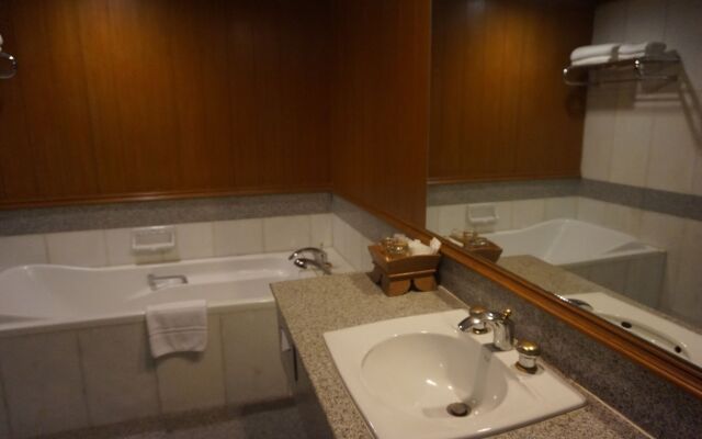 Ban Chiang Hotel (SHA Plus+)