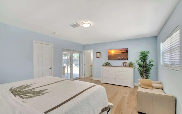 Dolphin Villa Private Pool!