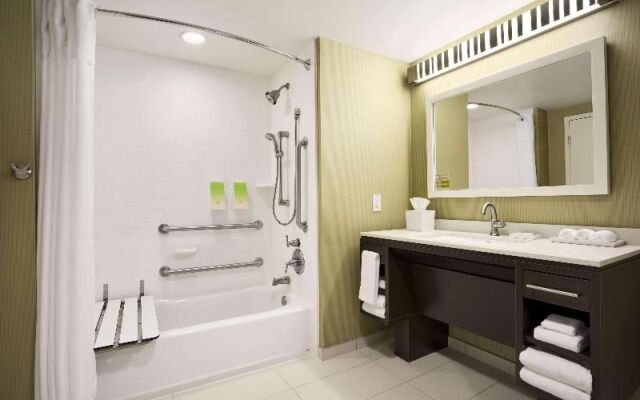 Home2 Suites Greensboro Airport