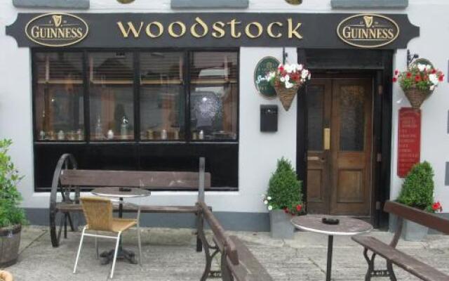 Woodstock Arms