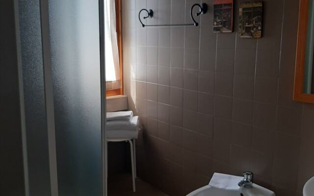 Hotel Mom Assisi