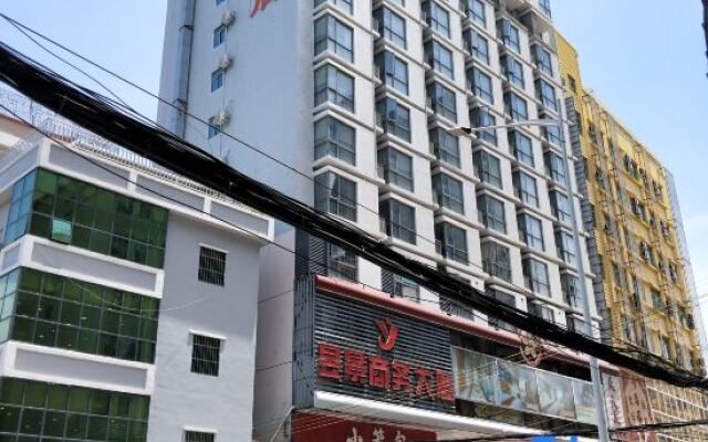 Vienna Hotel Shenzhen Xixiang Gushu Branch