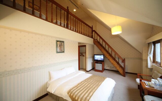 Crystal Hotel
