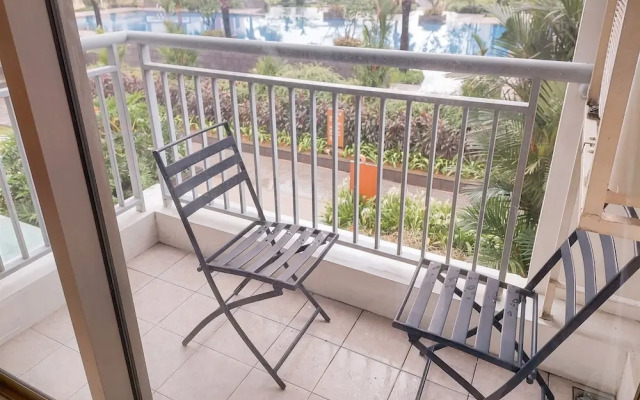 Best Deal And Comfortable 3Br Apartment M-Town Signature
