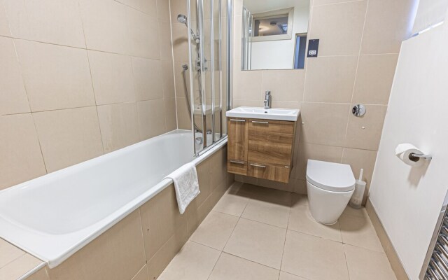 Altido Elegant 2-Bed House In Belgravia